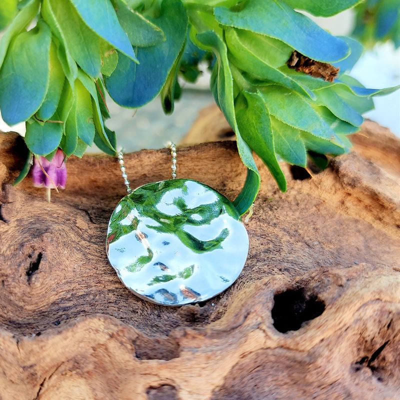 BEAUTIFUL CIRCULAR HANDMADE SILVER PENDANT