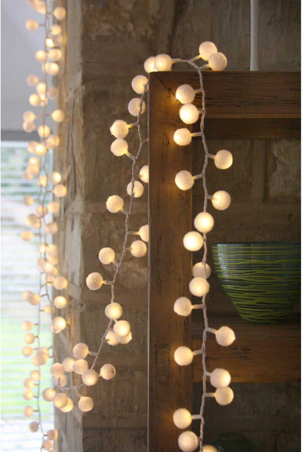 Pom Pom (White) Fairy Lights